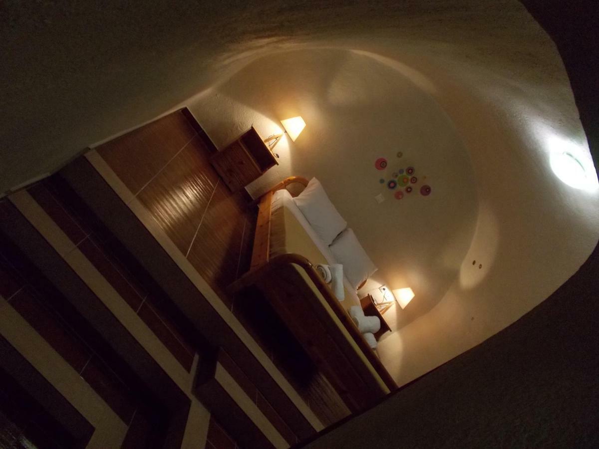 Loukas Kontos Traditional House Emporio  Bagian luar foto